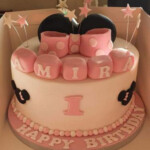 Minnie Mouse themed birthday cake